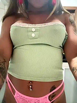 Snapshot of Casalmasc chatting on 01-08-26, 01:33 Casalmasc online show from 01-08-26, 01:33