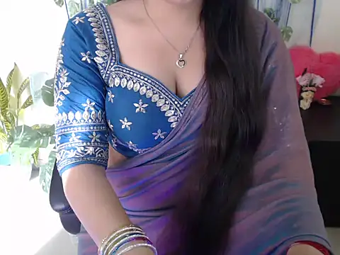 Snapshot of anika_bold chatting on 10-16-25, 03:26 anika bold online show from 10-16-25, 03:26
