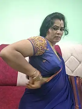 Snapshot of tamilaruvi chatting on 05-30-26, 07:19 tamilaruvi online show from 05-30-26, 07:19