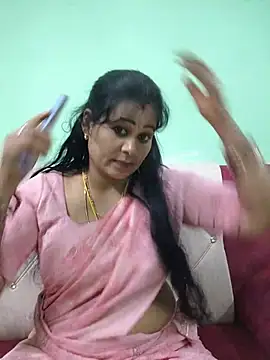 Snapshot of tamilaruvi chatting on 06-24-26, 02:37 tamilaruvi online show from 06-24-26, 02:37