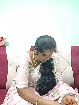 Snapshot of tamilaruvi chatting on 06-19-26, 05:41 tamilaruvi online show from 06-19-26, 05:41
