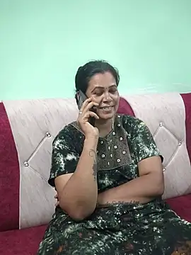Snapshot of tamilaruvi chatting on 07-09-26, 01:21 tamilaruvi online show from 07-09-26, 01:21