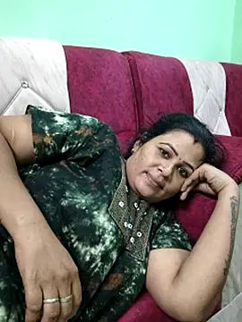 Snapshot of tamilaruvi chatting on 05-01-26, 07:52 tamilaruvi online show from 05-01-26, 07:52