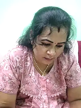 Snapshot of tamilaruvi chatting on 05-05-26, 07:28 tamilaruvi online show from 05-05-26, 07:28