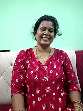 Snapshot of tamilaruvi chatting on 05-31-26, 06:09 tamilaruvi online show from 05-31-26, 06:09
