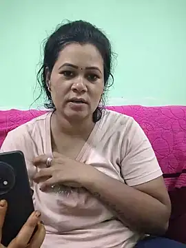 Snapshot of tamilaruvi chatting on 05-27-26, 05:04 tamilaruvi online show from 05-27-26, 05:04