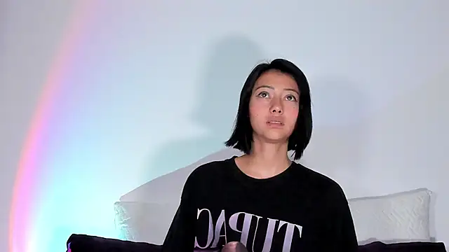 Londonttipton online show from 05-22-26, 12:47