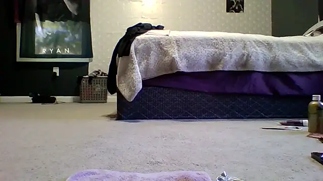 Snapshot of Melissamarcosx4 chatting on 10-20-25, 04:07 Melissamarcosx4 online show from 10-20-25, 04:07