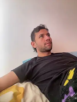 Michaell Spinelly online show from 11-30-25, 03:02