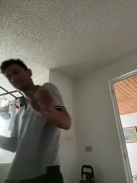 Michaell Spinelly online show from 09-27-25, 03:18