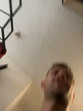 Michaell Spinelly online show from 10-19-25, 01:25