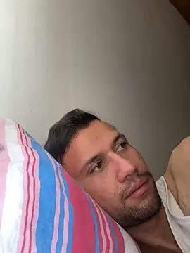 Michaell Spinelly online show from 10-08-25, 05:13