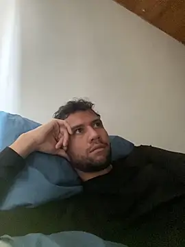 Michaell Spinelly online show from 09-19-25, 02:54