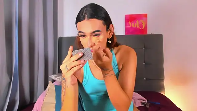 Snapshot of Camila_hot_ts chatting on 09-14-25, 10:21 Camila hot ts online show from 09-14-25, 10:21