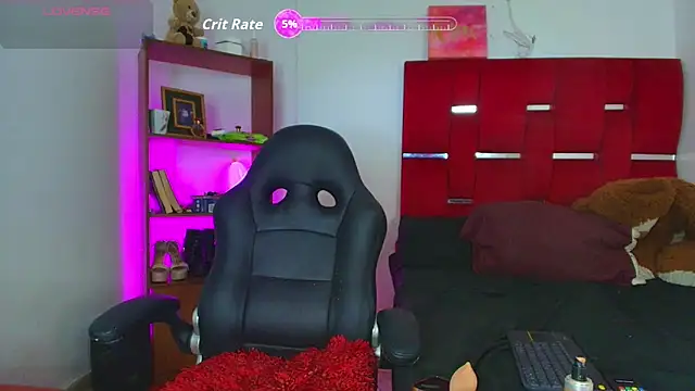 Snapshot of Camila_hot_ts chatting on 02-14-26, 03:01 Camila hot ts online show from 02-14-26, 03:01