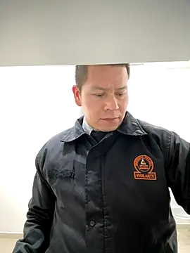 Manu0586 online show from 11-26-25, 11:38