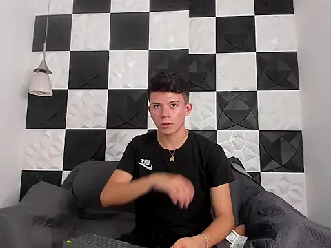 AndyFame1 online show from 09-11-25, 07:14