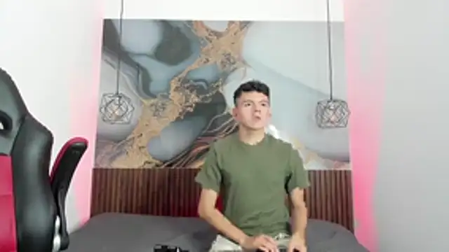 AndyFame1 online show from 11-01-25, 06:57