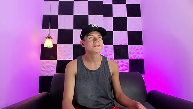 AndyFame1 online show from 10-08-25, 06:41