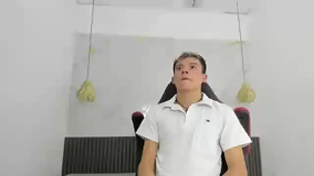 AndyFame1 online show from 02-10-26, 06:18