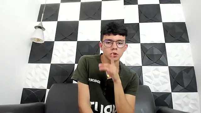 AndyFame1 online show from 12-18-25, 06:56