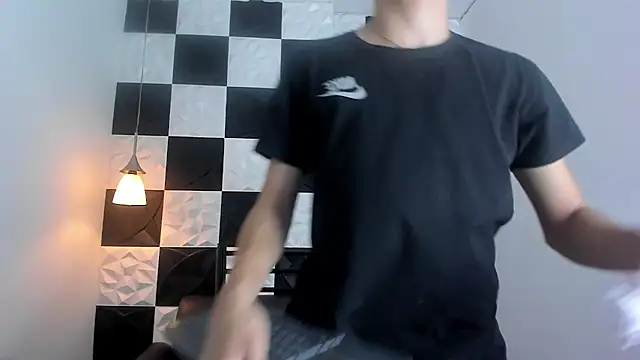 AndyFame1 online show from 11-06-25, 07:07