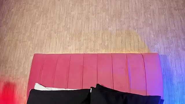 Kendra kobein online show from 02-25-26, 08:08