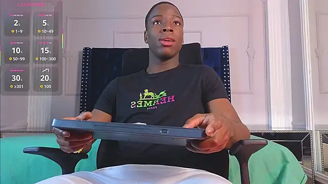 CharlesBrown  online show from 10-02-25, 12:52