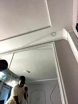 CharlesBrown  online show from 10-01-25, 11:47