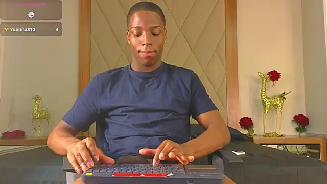 Snapshot of CharlesBrown_ chatting on 06-19-26, 03:07 CharlesBrown online show from 06-19-26, 03:07