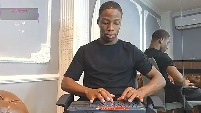 CharlesBrown  online show from 12-20-25, 01:58