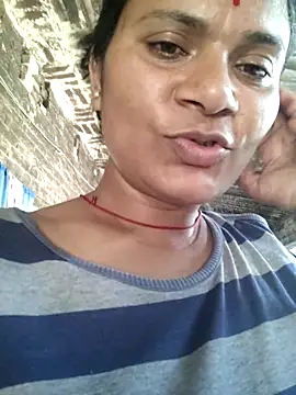 couple 71 online show from 04-18-26, 04:48