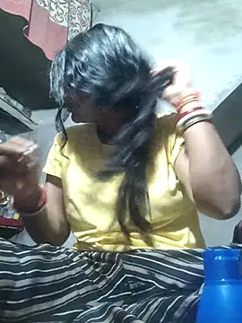 couple 71 online show from 04-23-26, 04:52