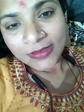 couple 71 online show from 03-18-26, 08:39