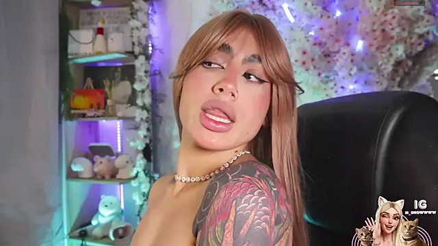 Miila snow online show from 12-16-25, 08:35