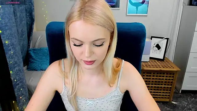 Snapshot of KatherineePierce chatting on 06-29-26, 09:58 KatherineePierce online show from 06-29-26, 09:58