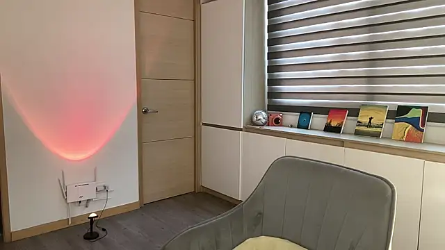 sweettaaron01 online show from 11-14-25, 06:11