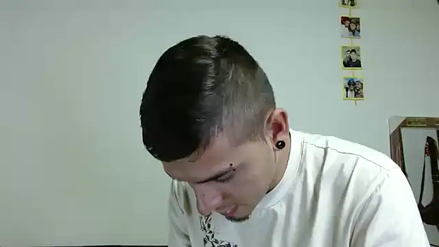 Maiki Foxx online show from 11-10-25, 02:05