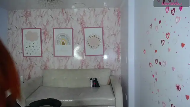 Snapshot of mady0619_ch chatting on 10-05-25, 11:34 mady0619 ch online show from 10-05-25, 11:34