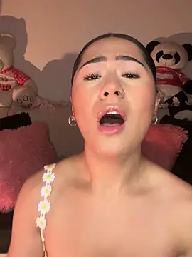 evelyn ch  online show from 10-06-25, 11:00