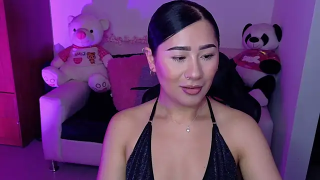 evelyn ch  online show from 11-06-25, 11:14