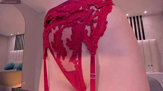 IsabellaMoreau online show from 11-02-25, 05:40