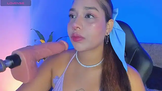 giselle upp online show from 04-18-26, 10:54