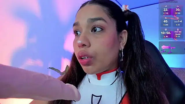 giselle upp online show from 11-15-25, 03:43