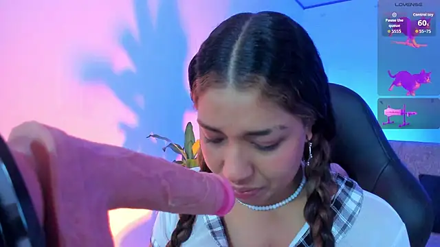 giselle upp online show from 11-30-25, 04:46