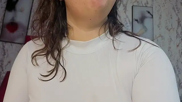 Larissa Antonella online show from 05-06-26, 03:43