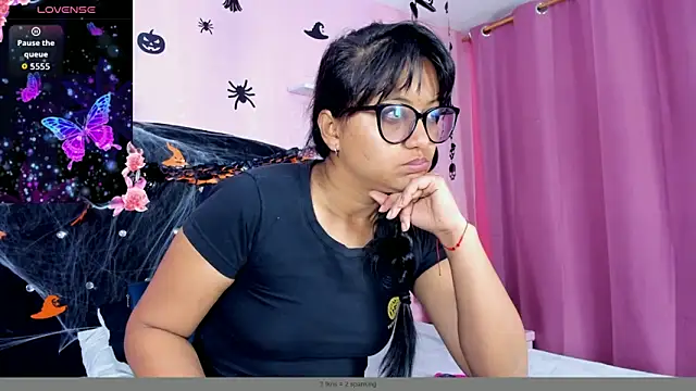 Azul Moon online show from 10-18-25, 04:25