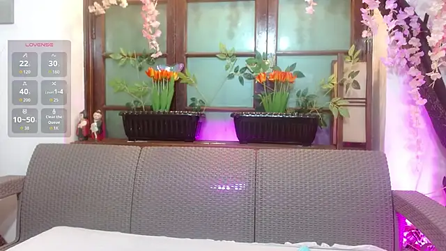 samara selene online show from 05-15-26, 07:12