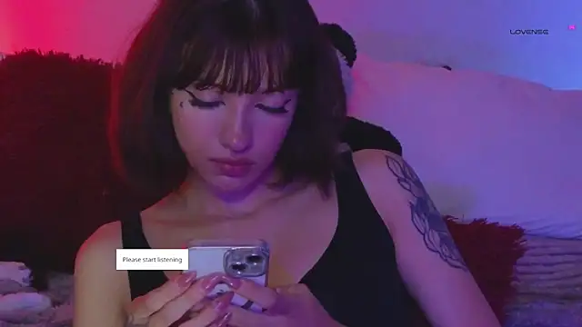 Moonlightt 21 online show from 05-22-26, 10:41