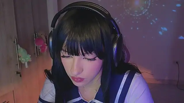 Moonlightt 21 online show from 02-22-26, 10:00